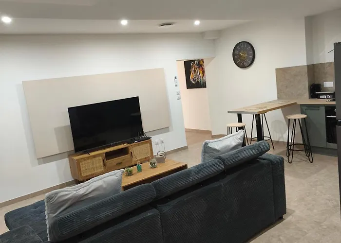 Secret - 5 Pers - Jacuzzi - 70m2 - 2 Separes Colmar